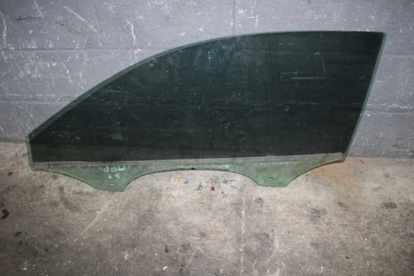 VITRE AVANT GAUCHE AUDI A3 8V 3-PORTE 2012 - 2020 - Vue 1